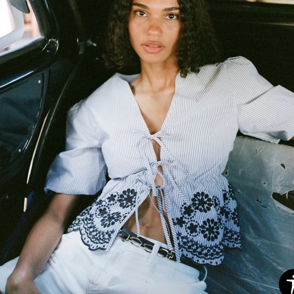 ZARA STRIPED EMBROIDERED TOP